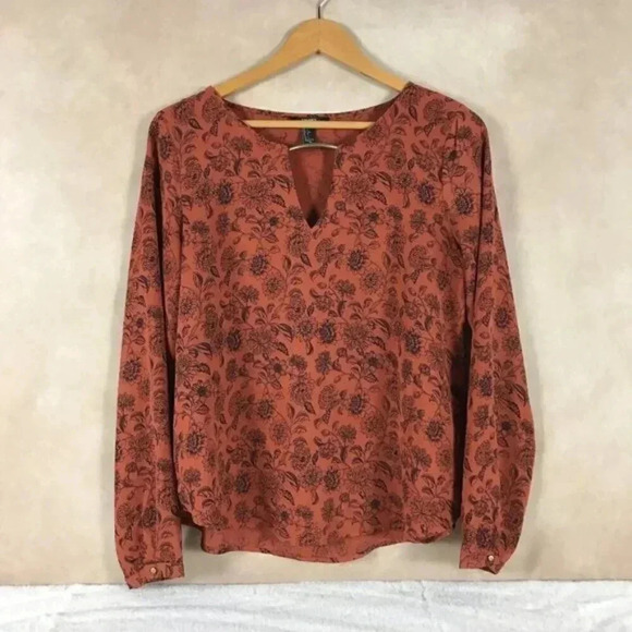 Forever 21 Rustic Red Floral Print Top Size Large - Picture 1 of 7